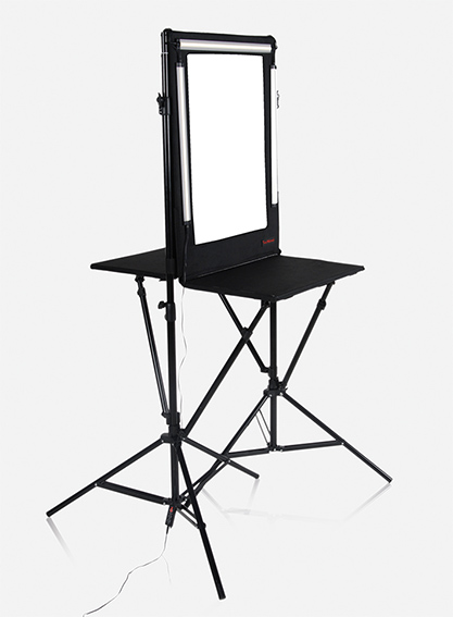 TM Portable Make-up Station (Stand Alone Kit)